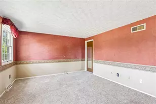 1860 Higby Dr, Stow, OH 44224 - Photo 15