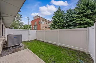 3110 Vine Ct, Loveland, OH 44113 - Photo 17