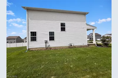 1594 Slick Rock Drive, Painesville, OH 44077 - Photo 19