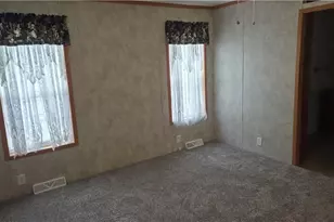 4830 Snowdrift Ln, Zanesville, OH 43701 - Photo 9