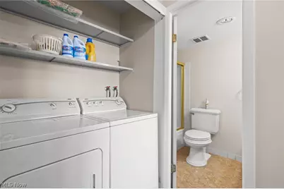 12500 Edgewater Drive #1106, Oakwood, OH 44107 - Photo 15