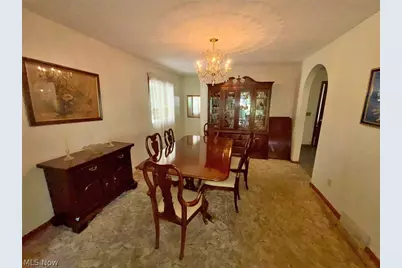 1591 Elberta Avenue SW, North Canton, OH 44709 - Photo 7