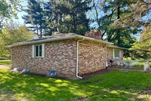 1591 Elberta Ave SW, North Canton, OH 44709 - Photo 3