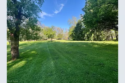 1591 Elberta Avenue SW, North Canton, OH 44709 - Photo 5