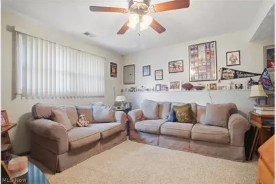 3955 Dunbar Street, Austintown, OH 44515 - Photo 13