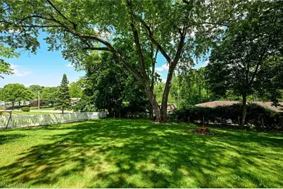 12460 Amber Circle NW, Uniontown, OH 44685 - Photo 25