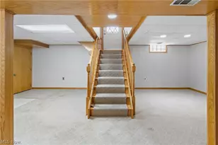 343 3rd St, Wadsworth, OH 44281 - Photo 17