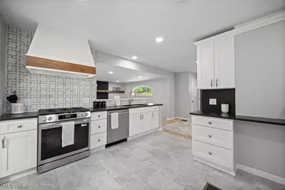 26553 Hilliard Boulevard, Westlake, OH 44145 - Photo 11