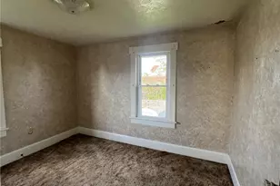 1526 Bryan Ave SW, Canton, OH 44706 - Photo 7