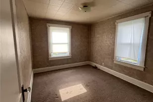 1526 Bryan Ave SW, Canton, OH 44706 - Photo 5