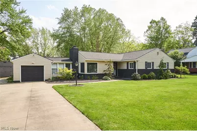 3418 Montrose Avenue, Akron, OH 44333 - Photo 1