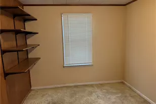 2160 Ingersoll Dr, Akron, OH 44320 - Photo 19