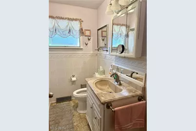 16045 Annesley Road, East Liverpool, OH 43920 - Photo 11