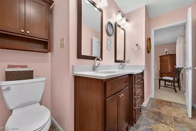 386 Tulip Trail, Wadsworth, OH 44281 - Photo 17