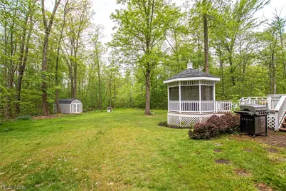 9103 Lake in The Woods Trail, Chagrin Falls, OH 44023 - Photo 35