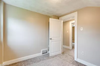 931 Lovers Lane, Akron, OH 44306 - Photo 23