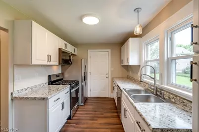 931 Lovers Lane, Akron, OH 44306 - Photo 15