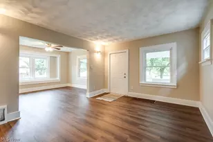 931 Lovers Ln, Akron, OH 44306 - Photo 7
