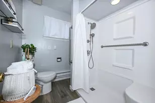 2221 9th St SW, Akron, OH 44314 - Photo 17