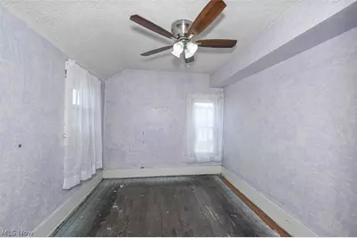 2221 9th Street SW, Akron, OH 44314 - Photo 25