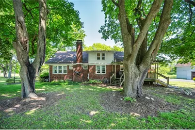 1539 Greensburg Road, Uniontown, OH 44685 - Photo 1