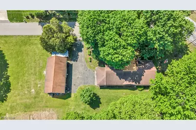 1539 Greensburg Road, Uniontown, OH 44685 - Photo 9