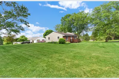 1323 Eisenhower Avenue, Lexington, OH 44904 - Photo 31