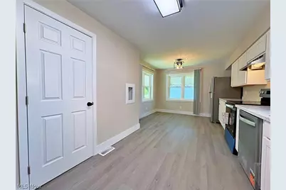 3530 Pearl Avenue, Lorain, OH 44055 - Photo 13