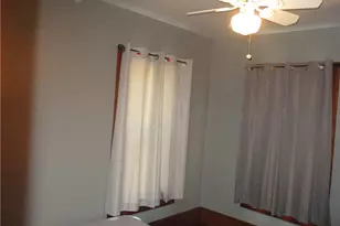 411 Eastlawn St, Geneva, OH 44041 - Photo 9