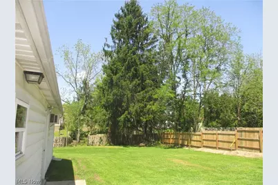 411 Eastlawn Street, Geneva, OH 44041 - Photo 21