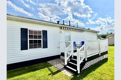 207 Polaris, Dover, OH 44622 - Photo 5