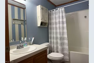 207 Polaris, Dover, OH 44622 - Photo 15