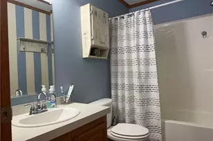 207 Polaris, Dover, OH 44622 - Photo 15