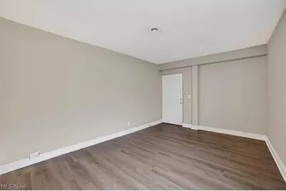 18963 Hilliard Boulevard #2, Rocky River, OH 44116 - Photo 5
