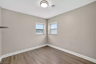 18963 Hilliard Blvd, Rocky River, OH 44116 - Photo 11