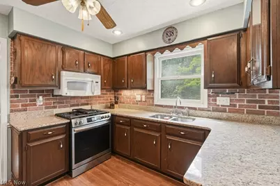 838 Glencrest Road, Northfield, OH 44067 - Photo 5