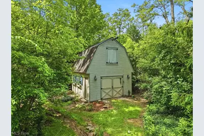 838 Glencrest Road, Northfield, OH 44067 - Photo 3