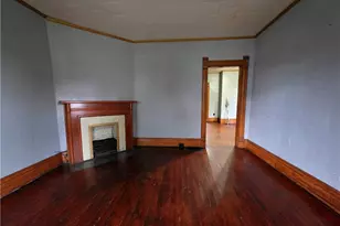 327 N 2nd St, Coshocton, OH 43812 - Photo 9