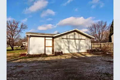 23781 Columbus Road, Huber Heights, OH 44146 - Photo 3