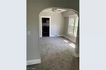 677 E 92nd Street, Loveland, OH 44108 - Photo 7