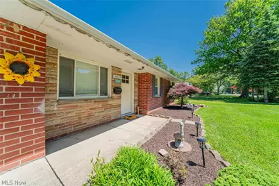 34429 Beach Park Drive, Eastlake, OH 44095 - Photo 3