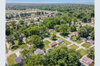 34429 Beach Park Drive, Eastlake, OH 44095 - Photo 43