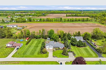 735 Fairway Street, Jefferson, OH 44047 - Photo 3