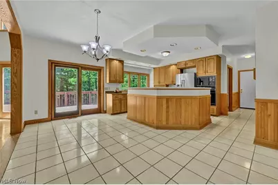 9155 Woods Way Drive, Kirtland, OH 44094 - Photo 11