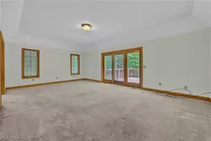 9155 Woods Way Dr, Kirtland, OH 44094 - Photo 19
