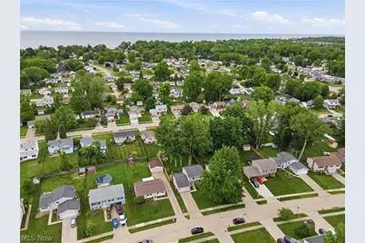 36515 Starboard Drive, Eastlake, OH 44095 - Photo 35