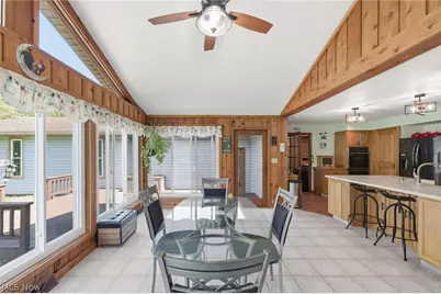4676 Parkman Road NW, Worthington, OH 44470 - Photo 15