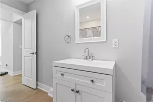 738 Anthony St, Richmond Heights, OH 44143 - Photo 17