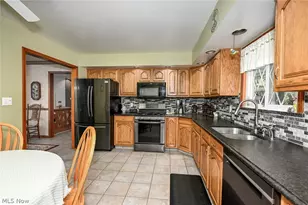 1720 Hinckley Hills Rd, Hinckley, OH 44233 - Photo 9