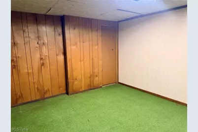 831 Kimberly Circle, Oberlin, OH 44074 - Photo 11